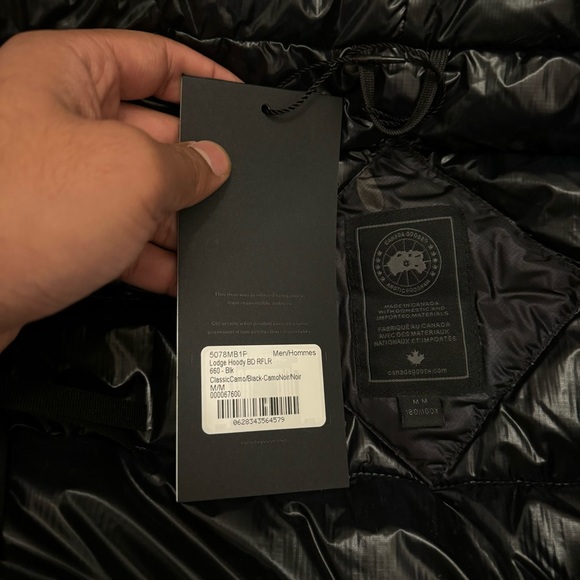 Men’s Canada Goose Lodge Camo Puffer Hooded Jacket - Picture 7 of 8